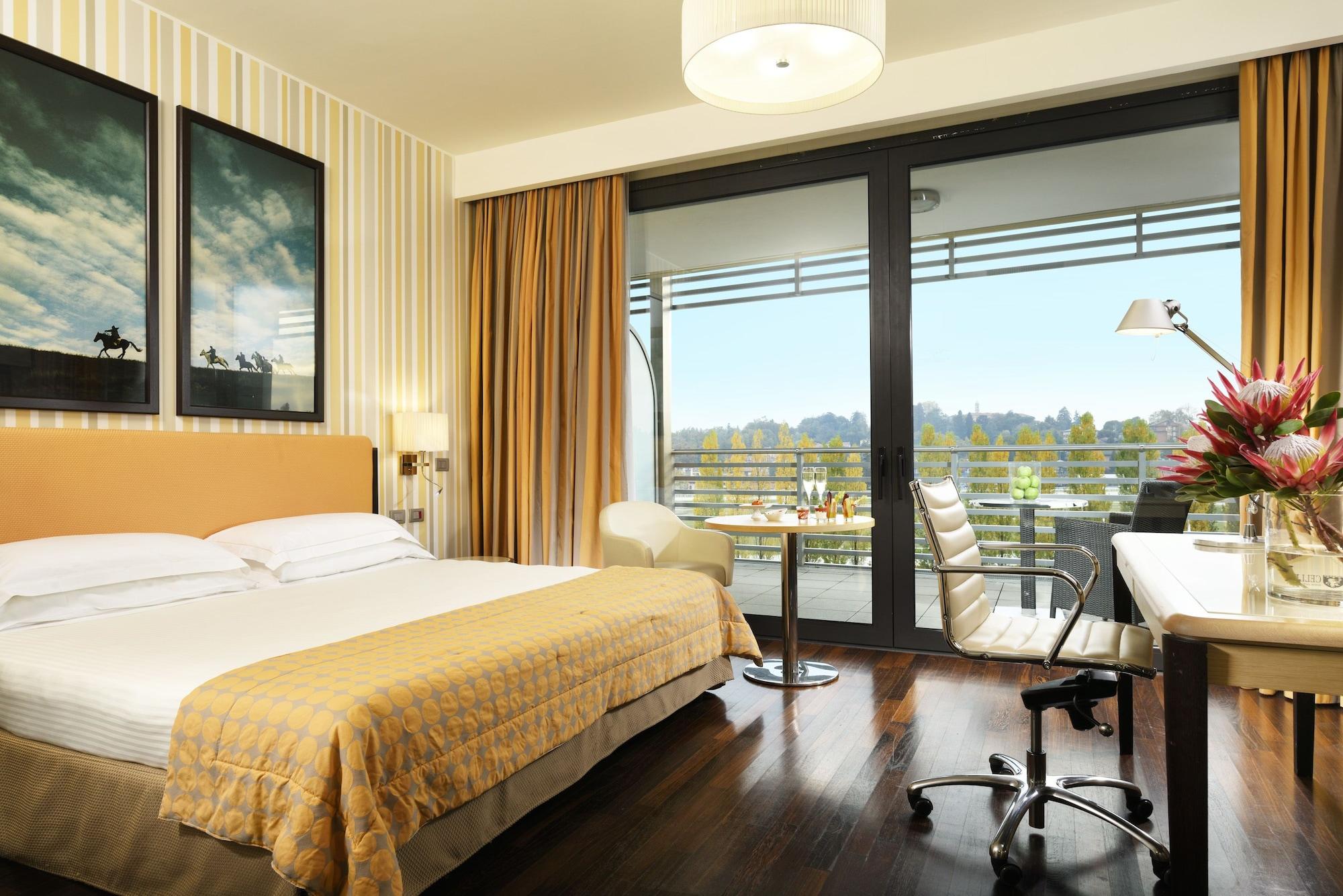 UNAHOTELS Varese Esterno foto