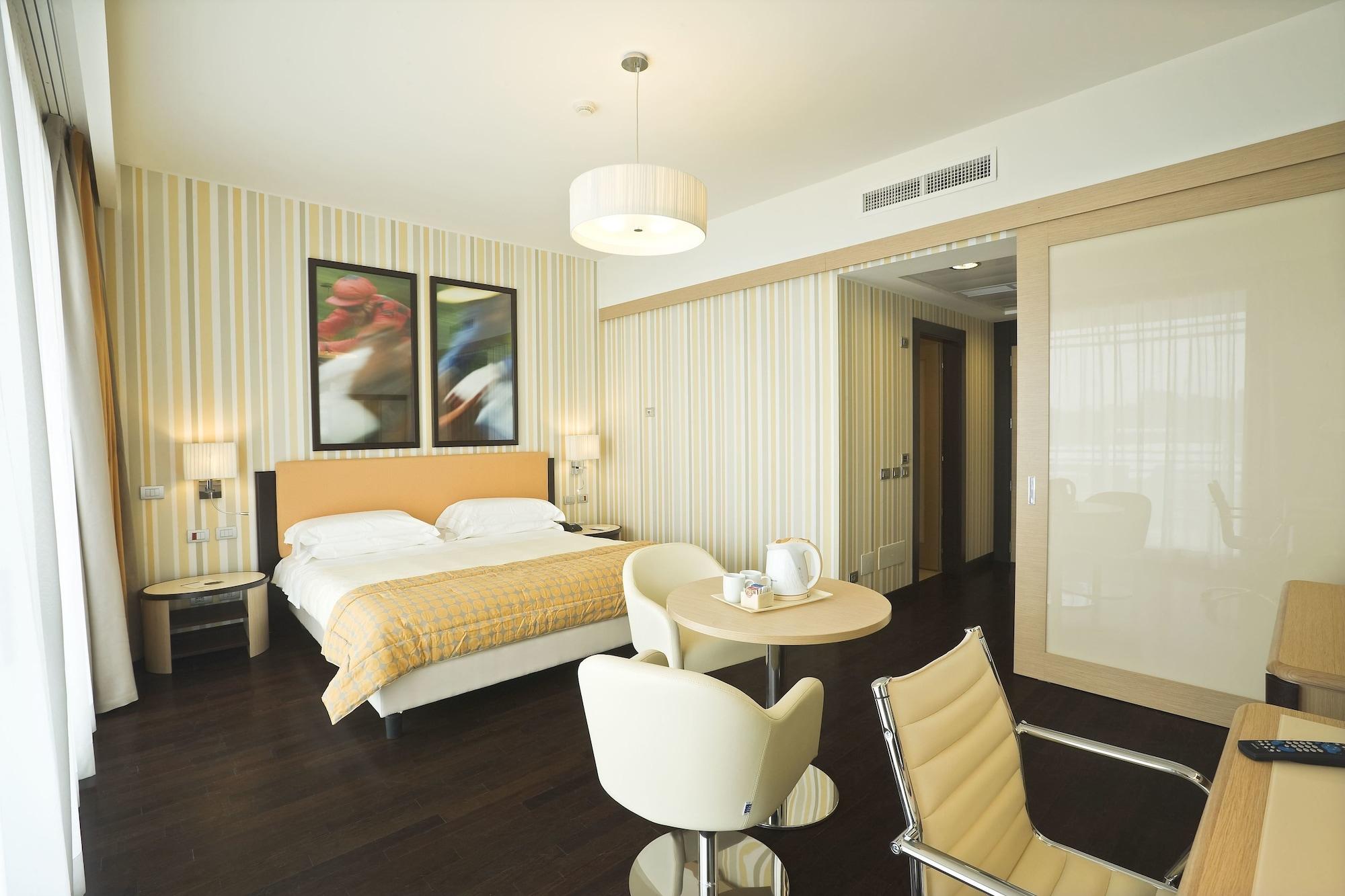 UNAHOTELS Varese Camera foto