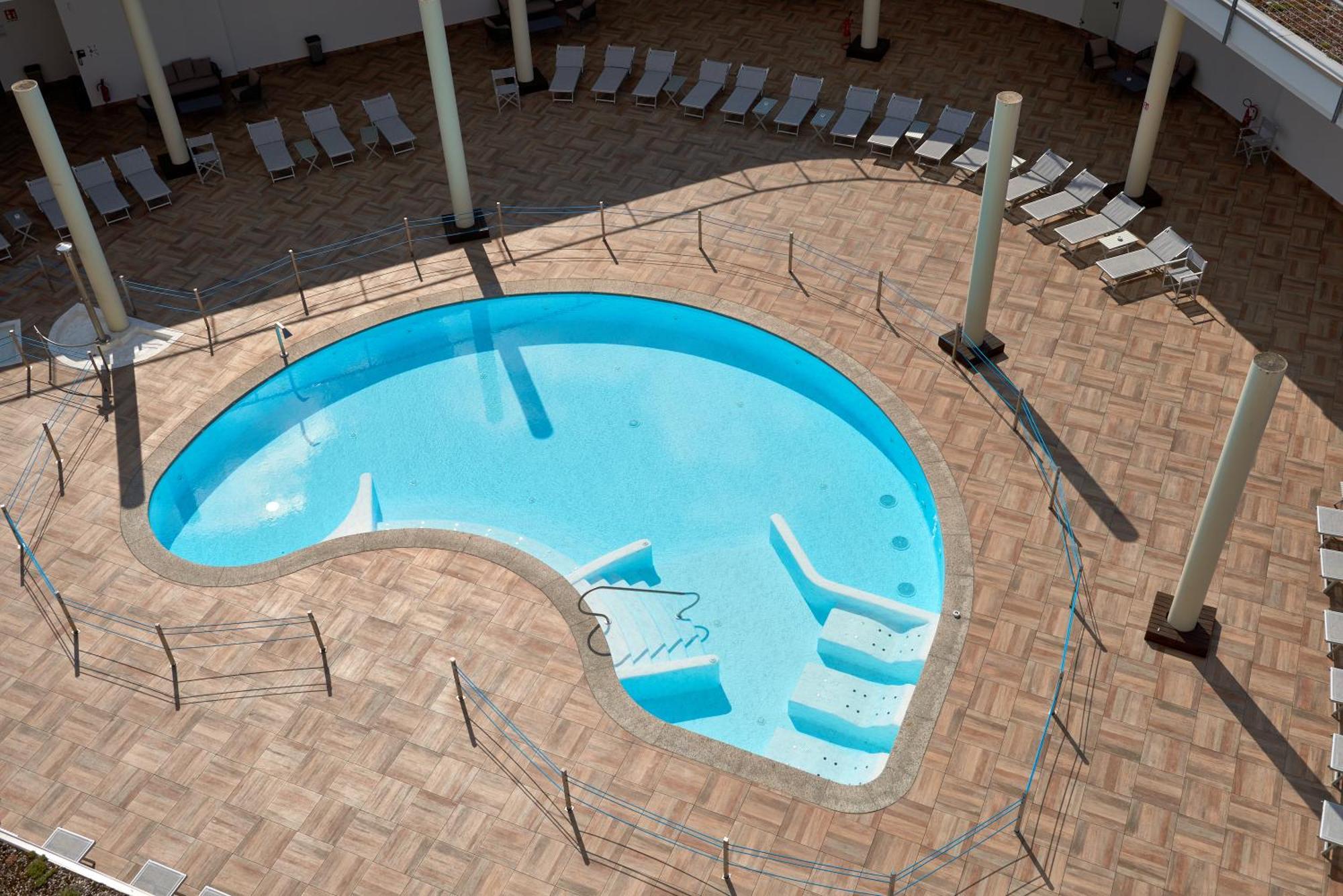 UNAHOTELS Varese Esterno foto