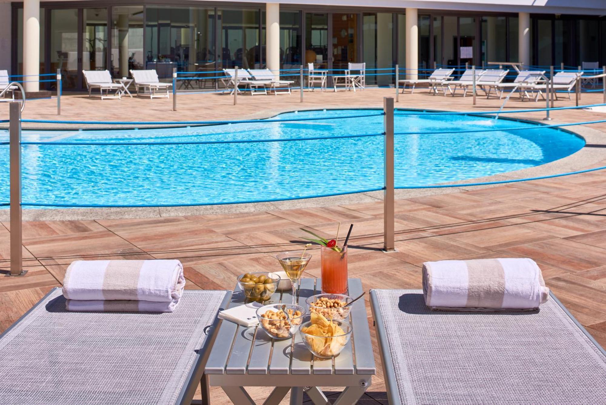 UNAHOTELS Varese Esterno foto
