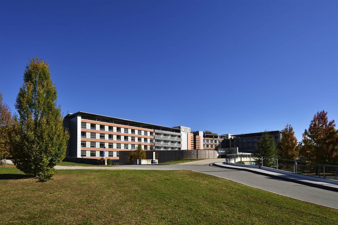 UNAHOTELS Varese Esterno foto