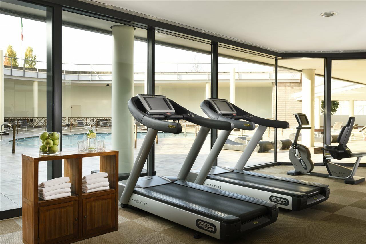 UNAHOTELS Varese Esterno foto